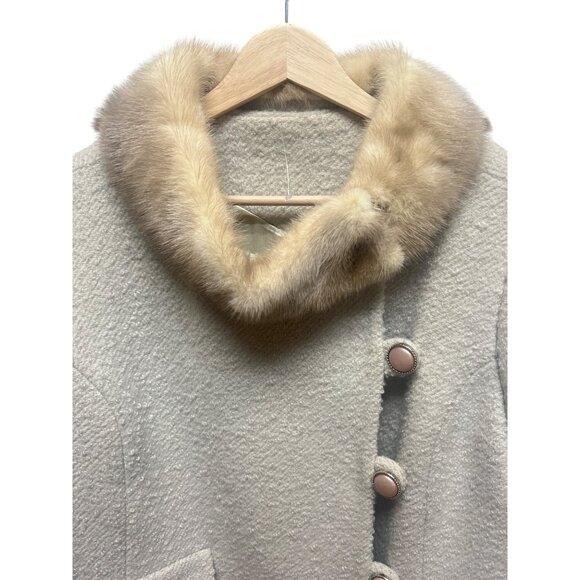 Winkleman's Vintage 50's Ivory White Wool Coat with Fur Collar - Picture 3 of 10